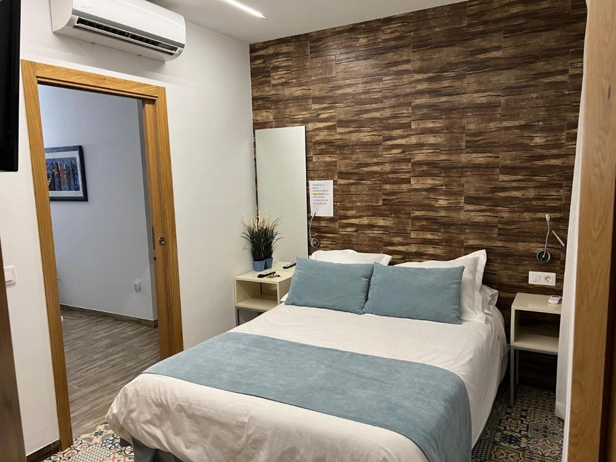Hostal La Batuta Mogente 외부 사진